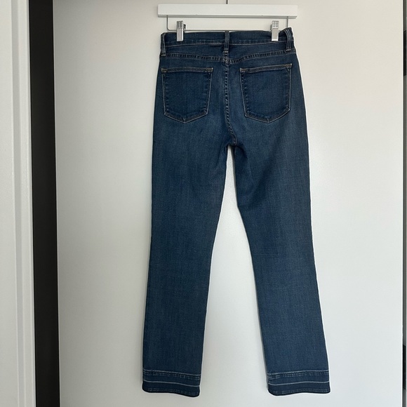 Frame Denim Le High Straight in Thrasher - Picture 7 of 9